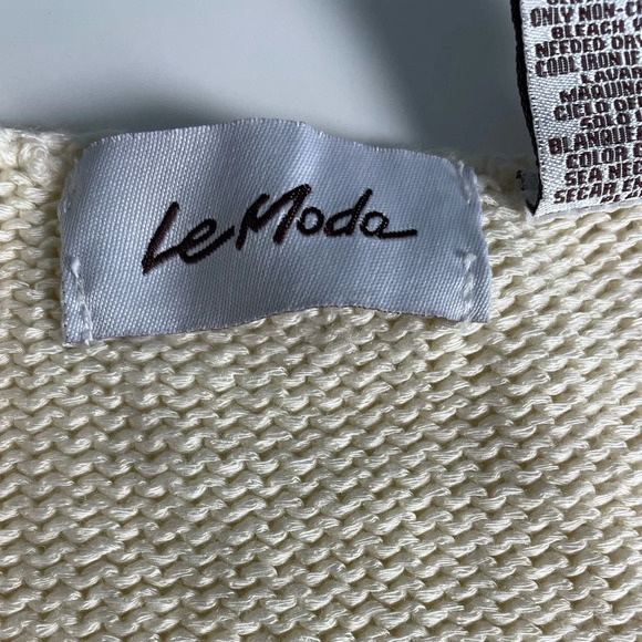 Le Moda Ivory Crochet Knit Sweater- Size Medium - Picture 5 of 12